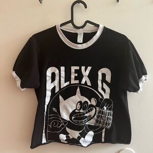 Cropped Alex G shirt